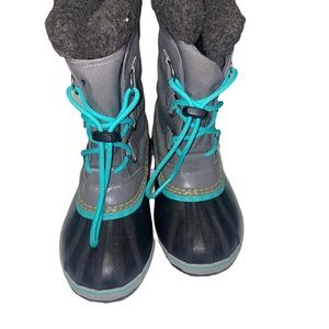 teal sorel boots